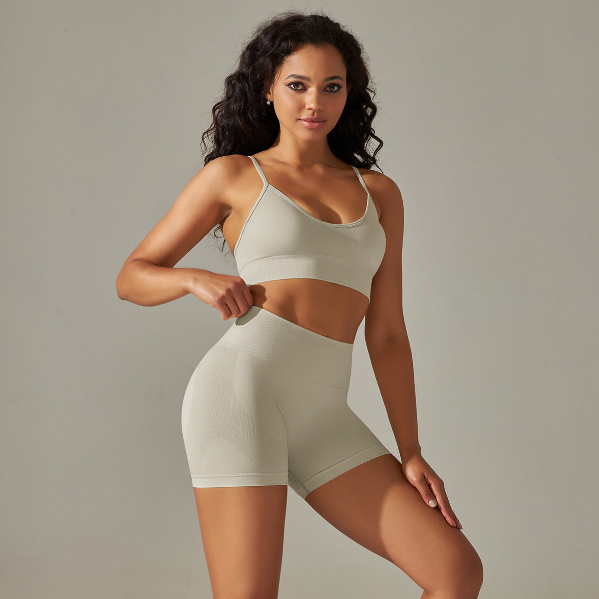 SEAMLESS short leggings - EquilibreActiveWear